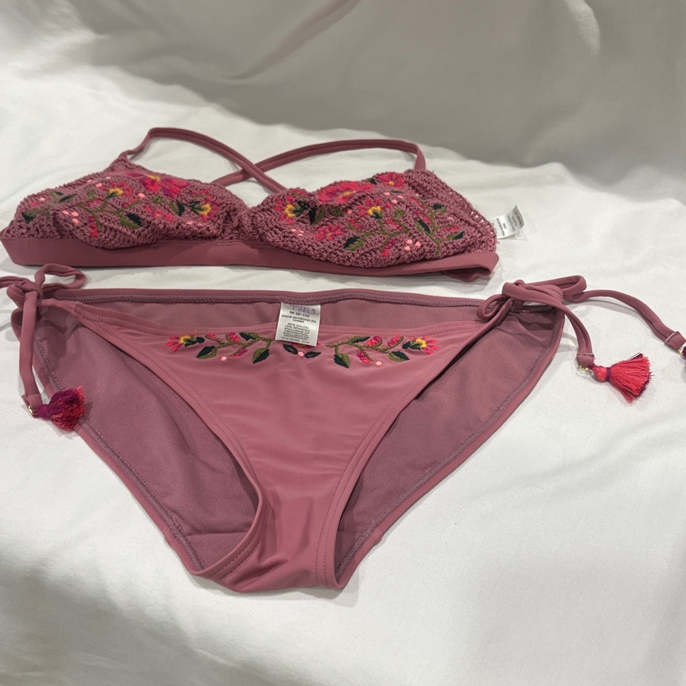 Time and Tru Mauve Embroidered Bikini
